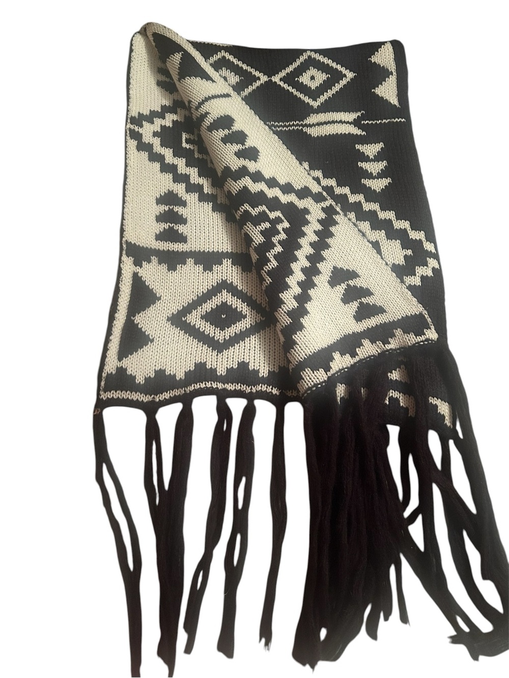 Mossimo Supply Co.’s Reversible Black & Cream Geometric & Aztec Scarf